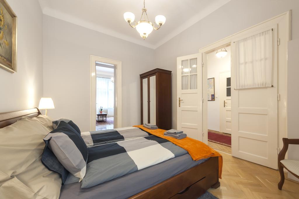 Liszt Ferenc Boutique Apartment Budapest Kültér fotó